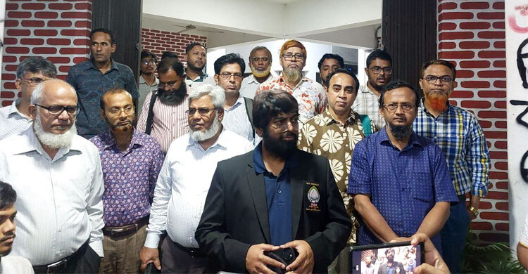 নভেম্বরে ভোটসহ দুই দিনের মধ্যে রোডম্যাপ চান শিক্ষার্থীরা