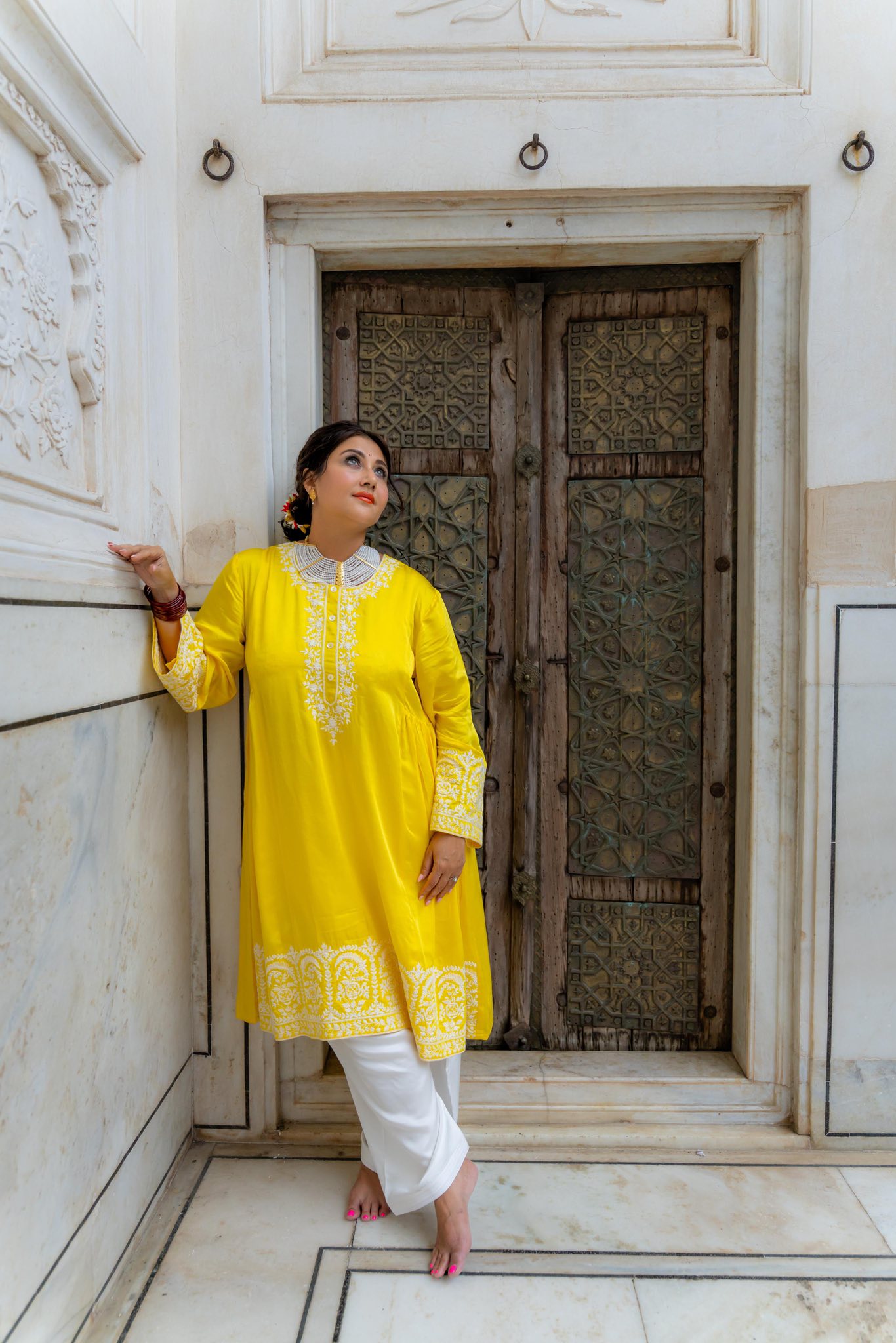 ফারসি সালোয়ারে স্বস্তিকা, স্মৃতির রঙে মাতলেন অভিনেত্রী