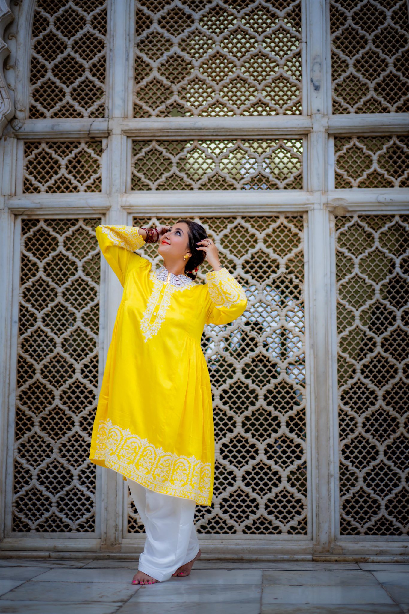 ফারসি সালোয়ারে স্বস্তিকা, স্মৃতির রঙে মাতলেন অভিনেত্রী