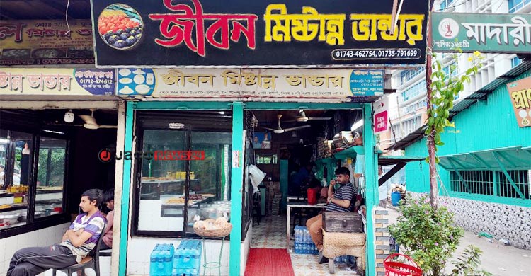 বিদেশেও যাচ্ছে মাদারীপুরের বিখ্যাত ক্ষীরপুরি