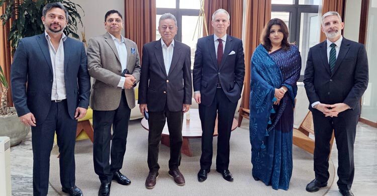 সুইস রাষ্ট্রদূতের বাসভবনে বিএনপি নেতাদের মধ্যাহ্নভোজ