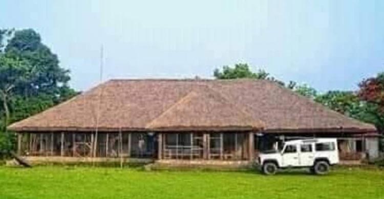 সিলেটে দৃষ্টিনন্দন শতবর্ষী নানকার বাংলো পুড়ে ছাই