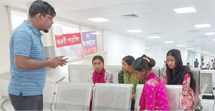 নিখোঁজের একদিন পর সিলেট থেকে উদ্ধার ৪ স্কুলছাত্রী