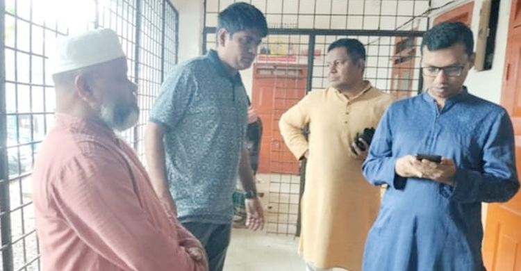 নিয়ন্ত্রণ হারিয়ে খাদে পর্যটকবাহী পিকআপ, নিহত ২