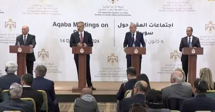 8 Arab countries vow to support ‘peaceful transition’ in Syria