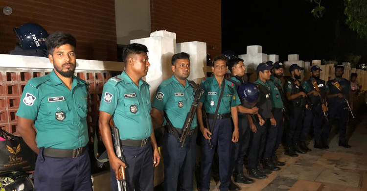 রাত ১০টা ১ মিনিটে দুই আসামির ফাঁসি