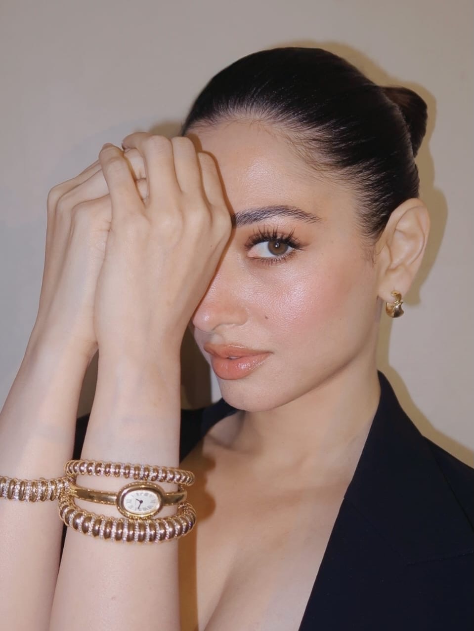 জেন জির স্টাইলে তামান্নার ফাইন জুয়েলারি