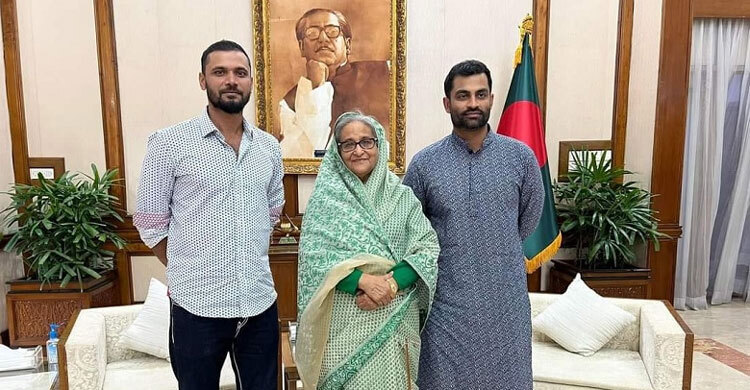 তামিম ভাগ্যবান, প্রধানমন্ত্রী ডেকেছেন তাকে: মাশরাফি