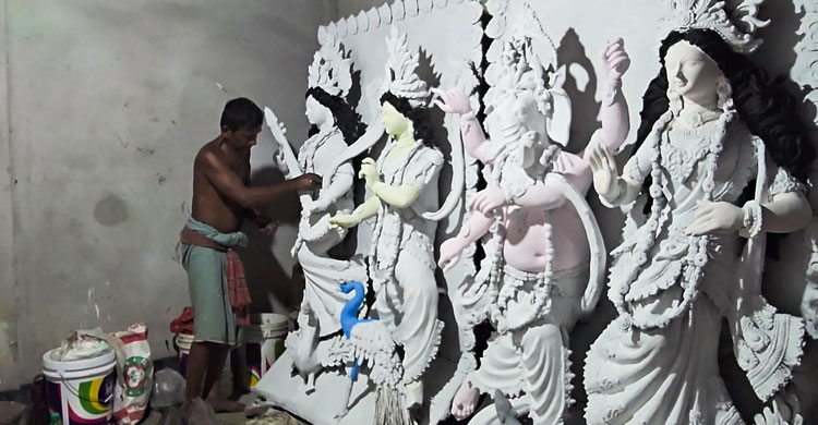 টাঙ্গাইলে বেড়েছে মণ্ডপের সংখ্যা, নিরাপত্তায় থাকছে সাড়ে ৯০০ পুলিশ