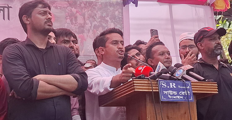 যিনি চাঁদাবাজদের প্রটেকশন দেওয়ার চেষ্টা করেন তিনি চাঁদার ভাগিদার