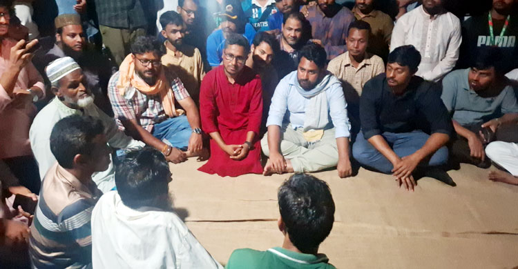 টাঙ্গাইলে ভাসানীর মাজার জিয়ারত করলেন নাহিদ-পাটওয়ারী