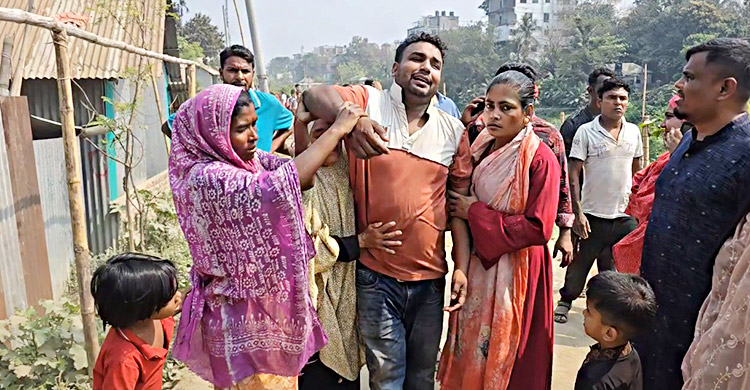 টাঙ্গাইলে নদীর পাড় থেকে নারীর মরদেহ উদ্ধার, পরিবারের দাবি হত্যা