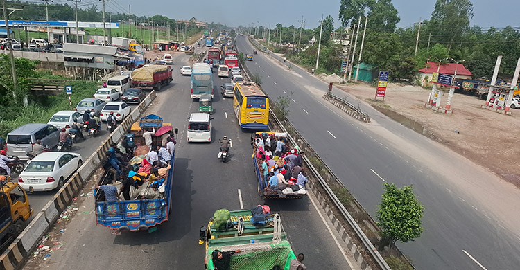 ঢাকা-টাঙ্গাইল মহাসড়কে ৩০ কিলোমিটারজুড়ে যানজট