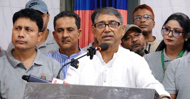 নির্বাচনকে প্রলম্বিত করতে দেশি-বিদেশি ষড়যন্ত্রকারীরা ওত পেতে আছে