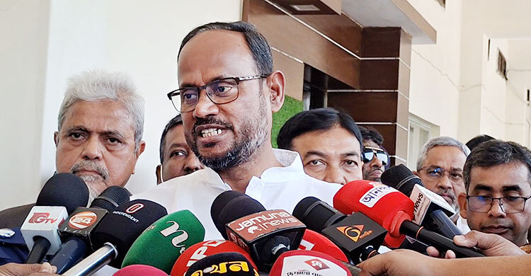 নিত্যপ্রয়োজনীয় পণ্যের দাম সহনীয় রাখতে সরকার কাজ করছে