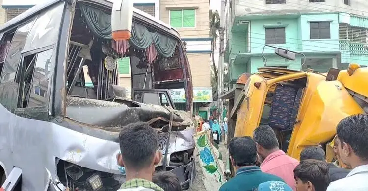 টাঙ্গাইলে বাস-ট্রাকের মুখোমুখি সংঘর্ষ, নিহত ২