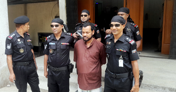 মাকে হত্যা করে পলাতক, ২৭ বছর পর ছেলে গ্রেফতার