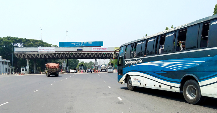 বঙ্গবন্ধু সেতুতে একদিনে আড়াই কোটি টাকার টোল আদায়