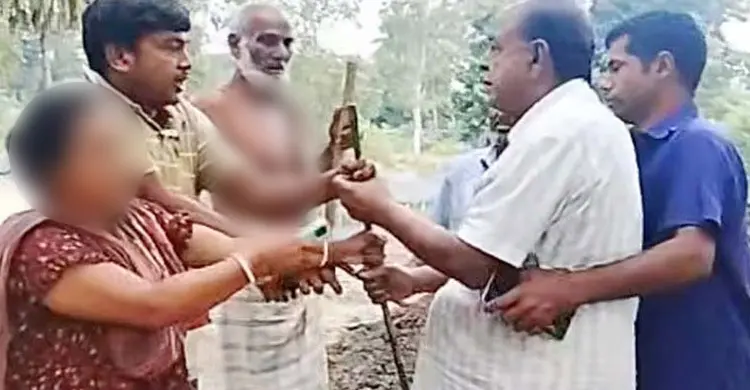 দম্পতিকে লাঠি দিয়ে পেটালেন ইউপি চেয়ারম্যান, ভিডিও ভাইরাল