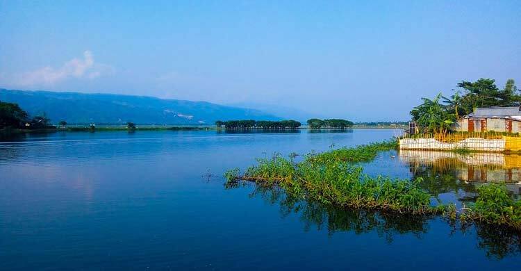 বাঁধ নির্মাণে অনিয়ম, সাবেক ইউএনওসহ ১৬ জনে নামে মামলার আবেদন