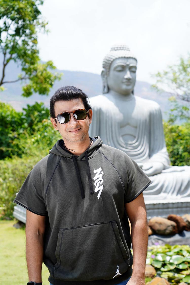 বলিউড অভিনেতার সঙ্গে তিশা