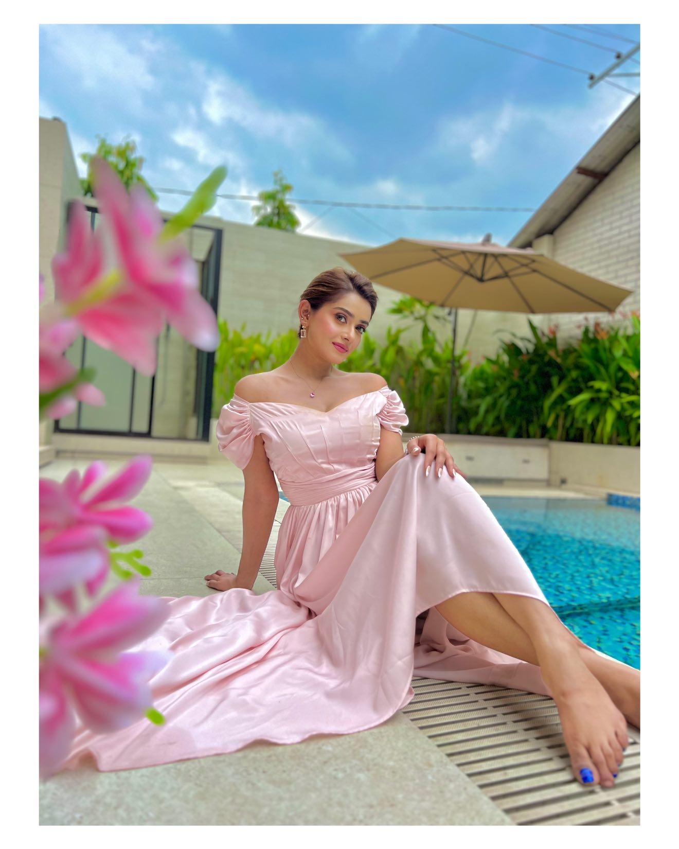 রোমান্টিক সাজে অপরূপ তানজিন তিশা