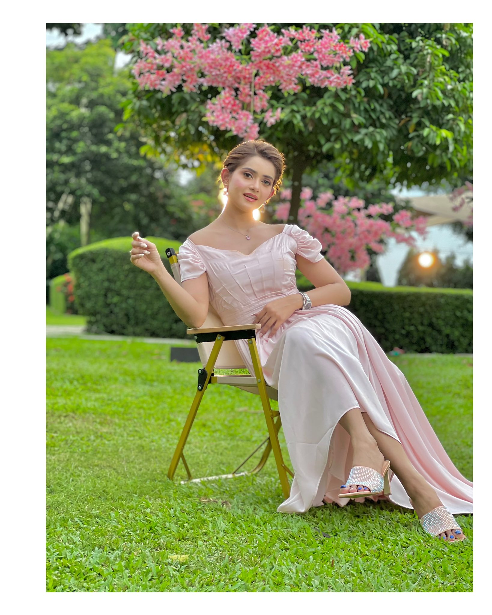 রোমান্টিক সাজে অপরূপ তানজিন তিশা