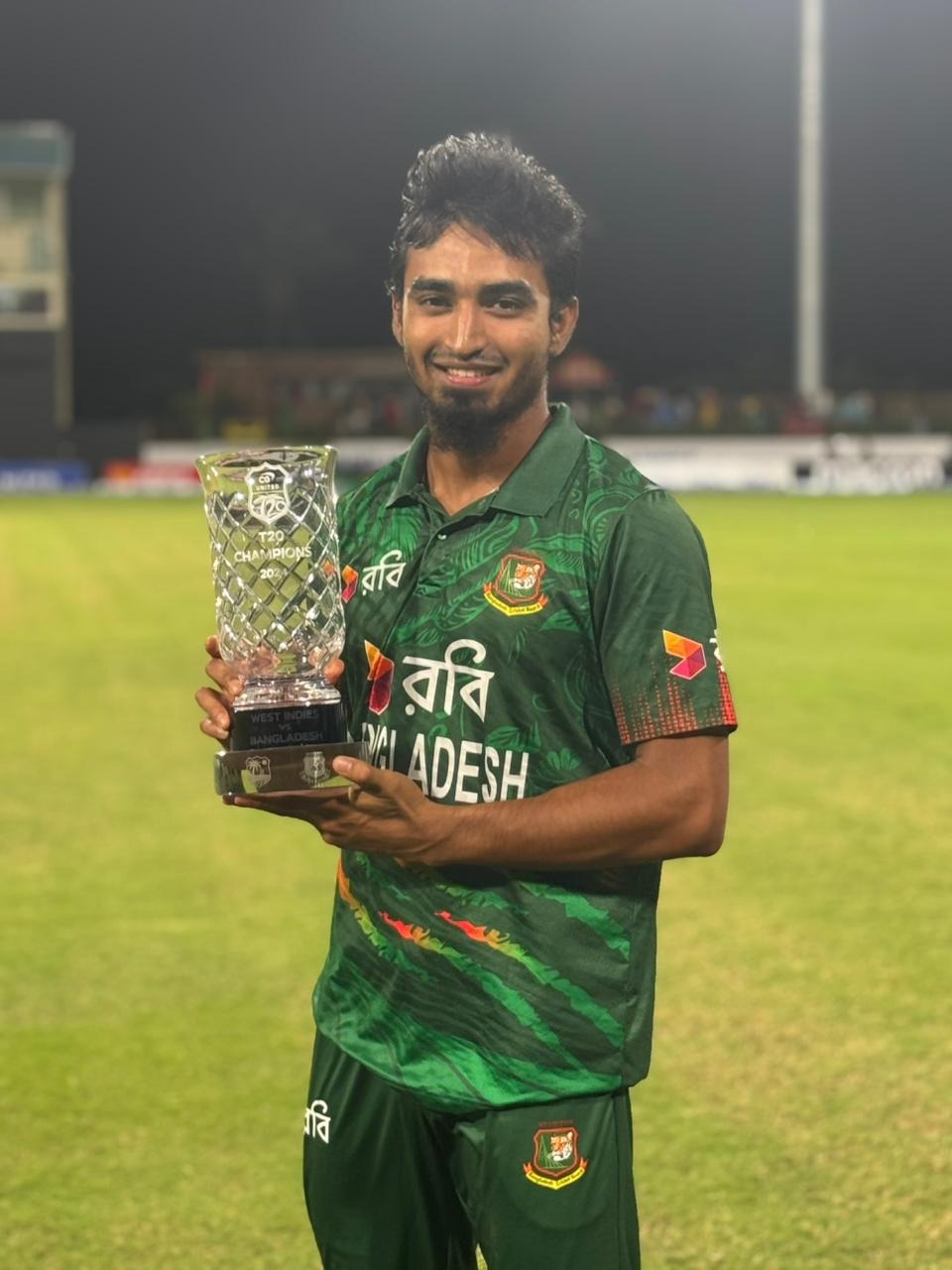 তারকা পেসার তানজিম হাসান সাকিবের জন্মদিন আজ