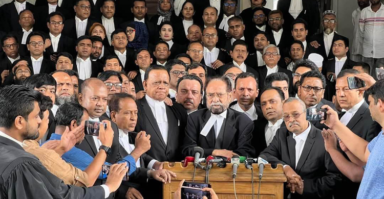 তাপসের বক্তব্য আপিল বিভাগের নজরে আনলেন ব্যারিস্টার আমীর উল ইসলাম