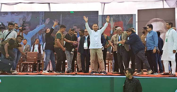 ঠাকুরগাঁওয়ে জনসভায় তারেক রহমান