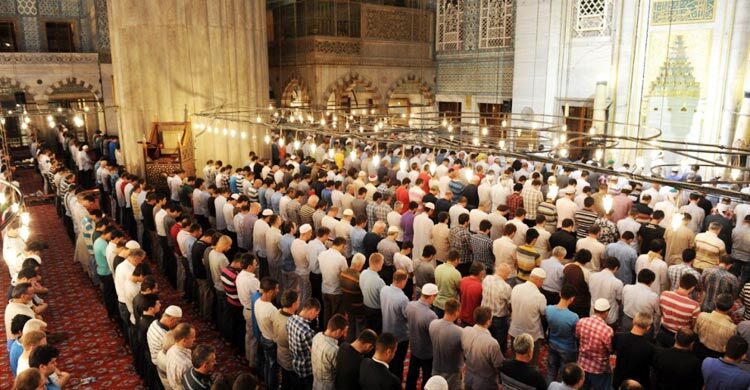 দেশের সব মসজিদে একই পদ্ধতিতে খতম তারাবিহ পড়ার আহ্বান