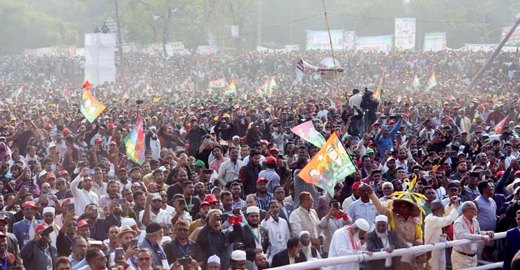 আমরা ক্ষমতায় গেলে চা শ্রমিক-দিনমজুরদের ফ্যামিলি কার্ড দেবো