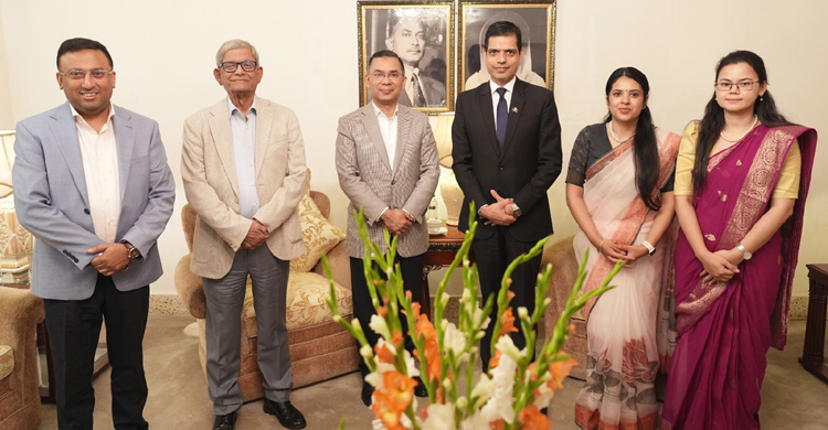 তারেক রহমানের সঙ্গে নেপাল ও ভুটানের রাষ্ট্রদূতের সাক্ষাৎ