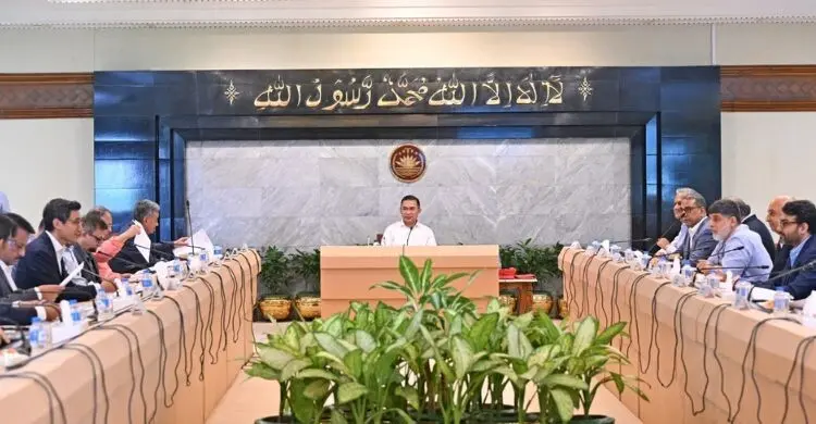 নিরবচ্ছিন্ন জ্বালানি সরবরাহের নিশ্চয়তা চাইলেন ব্যবসায়ীরা