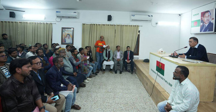 তারেক রহমানের সঙ্গে রিকশা-ভ্যান-অটোচালক দলের নেতাদের সাক্ষাৎ