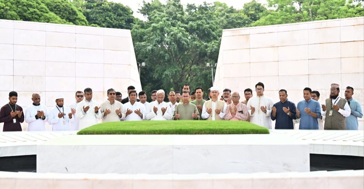জিয়ার সমাধিতে আজ শ্রদ্ধা জানাবেন তারেক রহমান