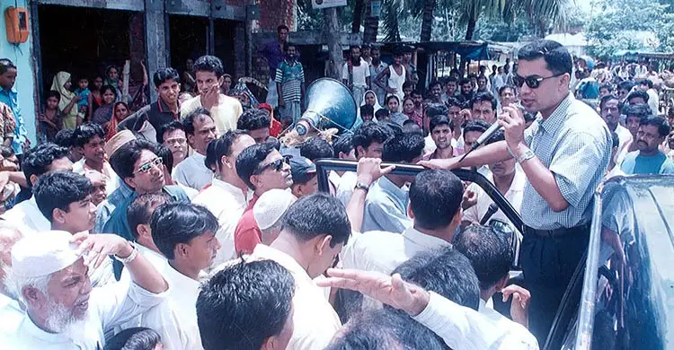 নির্বাসন থেকে রাষ্ট্রের নেতৃত্বে