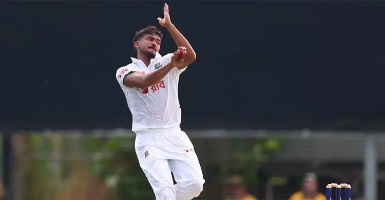তাসকিনের বলে উড়ে গেলো ওয়েবস্টারের স্ট্যাম্প