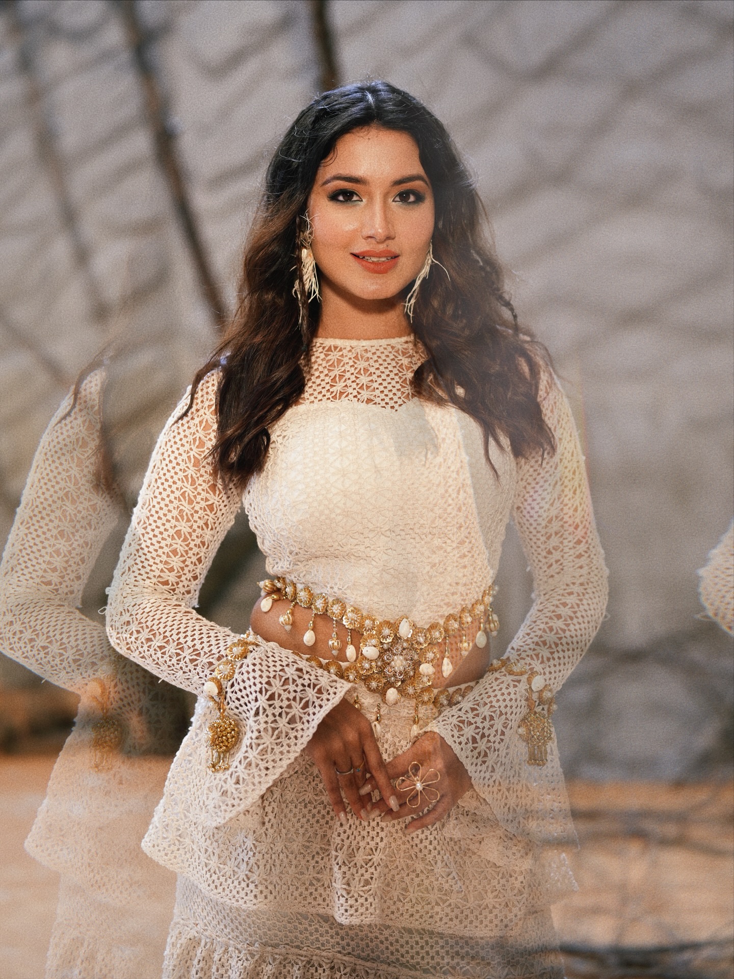 আলোচনায় তাসনিয়া ফারিণের নতুন লুক