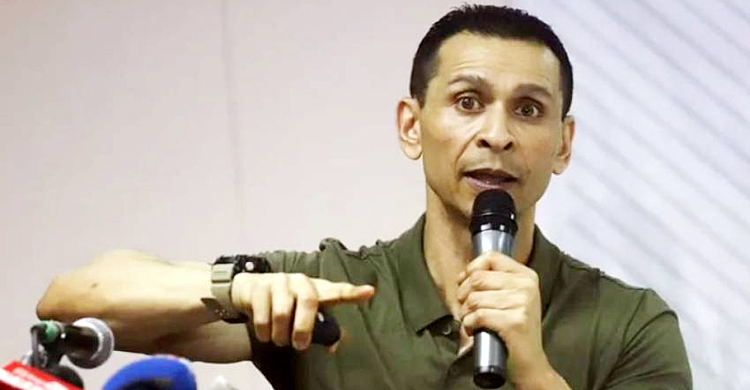 যে দুটি বই পড়তে অনুরোধ করলেন সোহেল তাজ