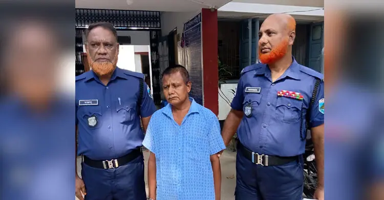 বিএনপি নেতা ছুরিকাঘাতের দায়ে প্রধান শিক্ষক গ্রেফতার
