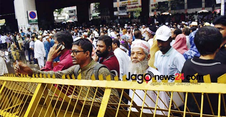 শিক্ষক দিবসে ৫০০ টাকা বাড়িভাড়া বৃদ্ধি শিক্ষকদের সঙ্গে ‘তামাশা’