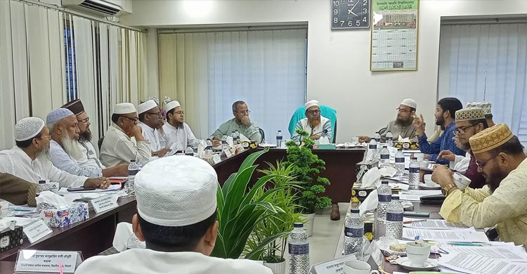 শিক্ষক দিবসে ৫০০ টাকা বাড়িভাড়া বৃদ্ধি শিক্ষকদের সঙ্গে ‘তামাশা’