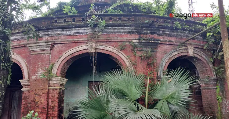 ব্রিটিশ আমলের টেলিগ্রাফ অফিস এখন ‘ভুতুড়ে’ বাড়ি