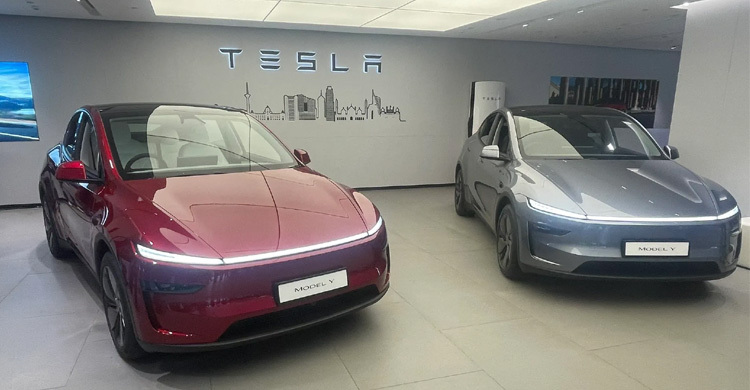 ভারতে মার্কিন পণ্য বয়কটের মধ্যেই টেসলার দ্বিতীয় শোরুম চালু
