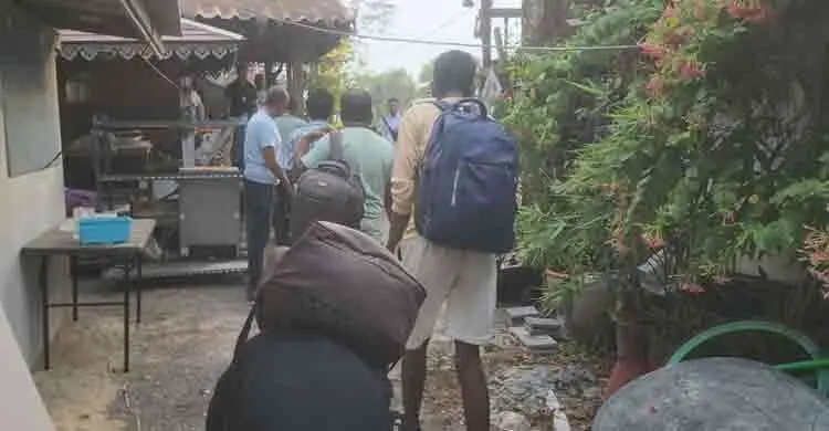 থাইল্যান্ডে রিসোর্ট থেকে ২১ বাংলাদেশি গ্রেফতার