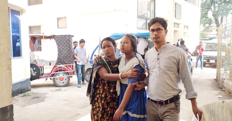 ঠাকুরগাঁওয়ে হঠাৎ অসুস্থ একই স্কুলের ১১ ছাত্রী