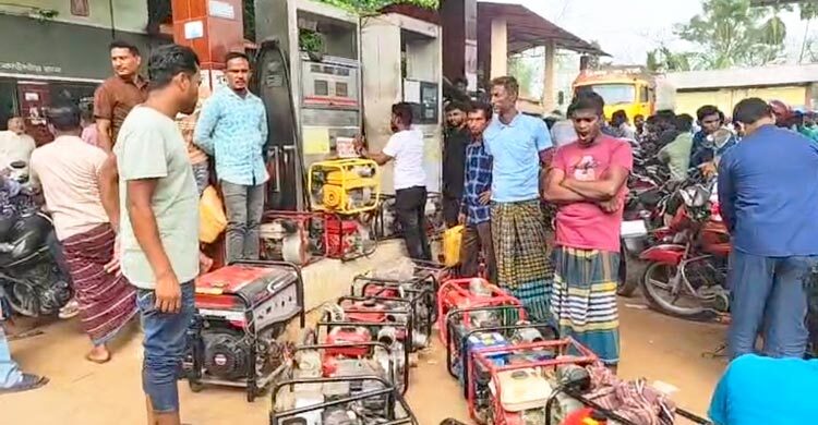 ঠাকুরগাঁওয়ে সেচ বন্ধের আশঙ্কায় দিশেহারা কৃষক