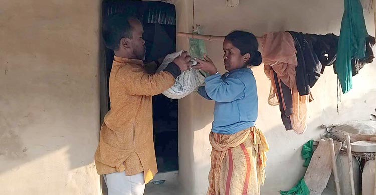 ভালোবেসে আড়াই দশক পার