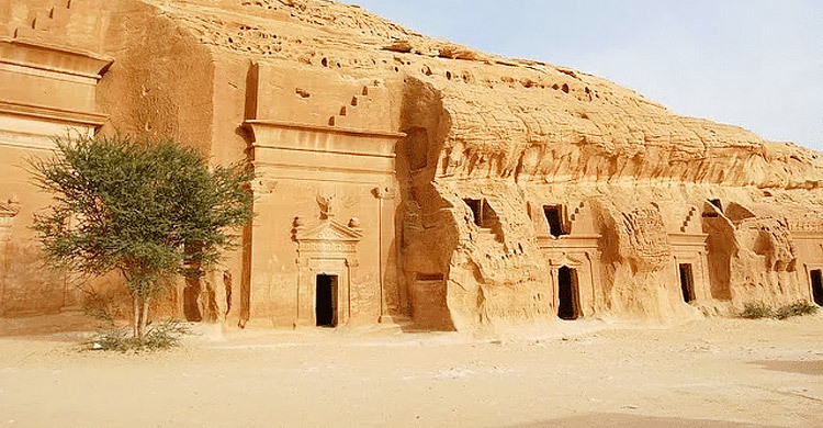 নবি সালেহ (আ.) ও সামুদ জাতির কাহিনি